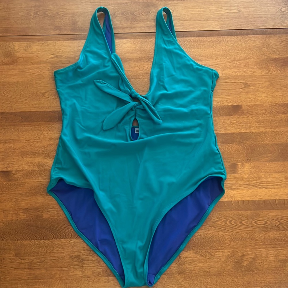 Old Navy swimsuit